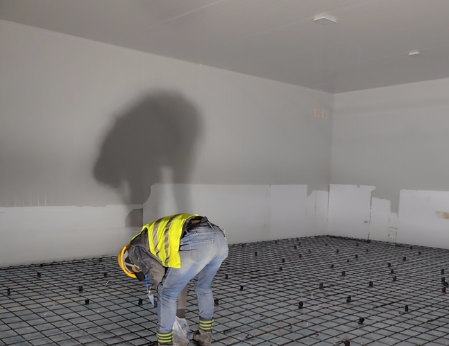 正規(guī)冷庫設(shè)備制作方法全解析：從選材到調(diào)試的關(guān)鍵步驟