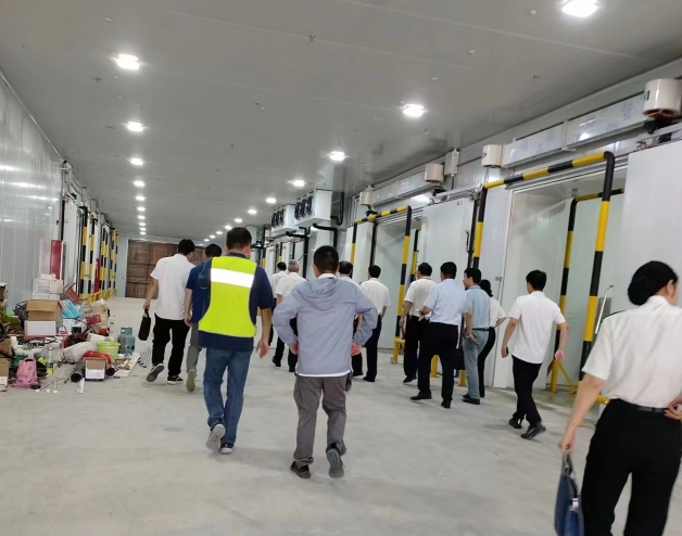 ?冷庫(kù)外機(jī)怎么拆 一份詳細(xì)到每個(gè)螺絲的操作指南??