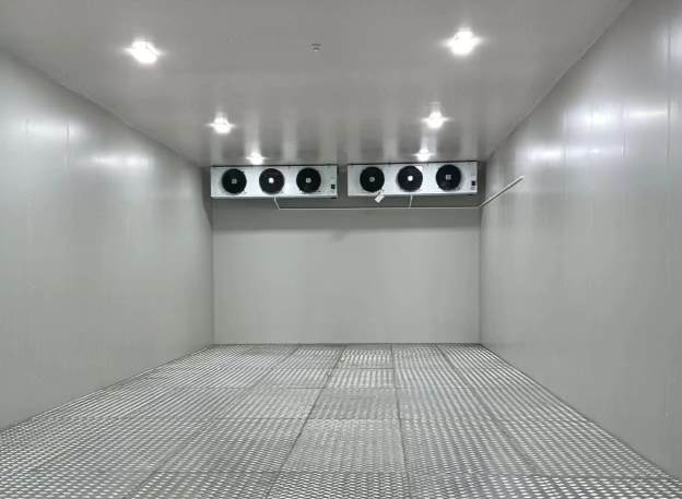 冷庫(kù)溫度調(diào)節(jié)方法：從基礎(chǔ)操作到精準(zhǔn)控溫的實(shí)用指南